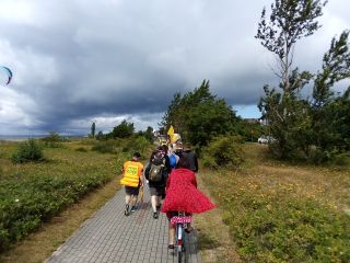 W tym roku rowerzyści nie mieli problemów z wyprzedzaniem pielgrzymki